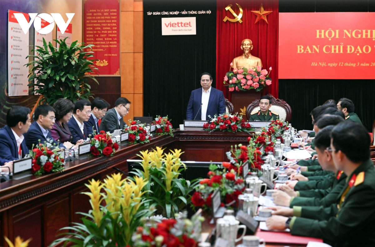 PM calls for stronger defence industry and mastery of weapons technology